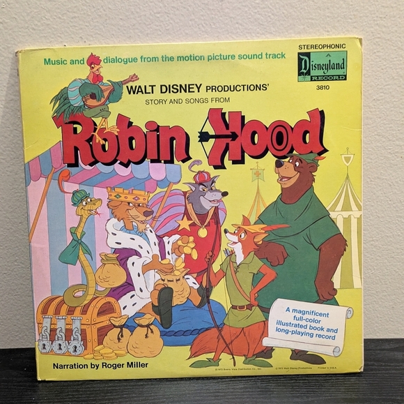 Disney Robin Hood Vinyl Record - Yellow and Red Cover - Picture 1 of 11